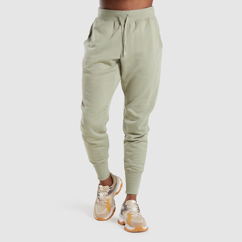 NEW Gymshark Men’s Restore joggers